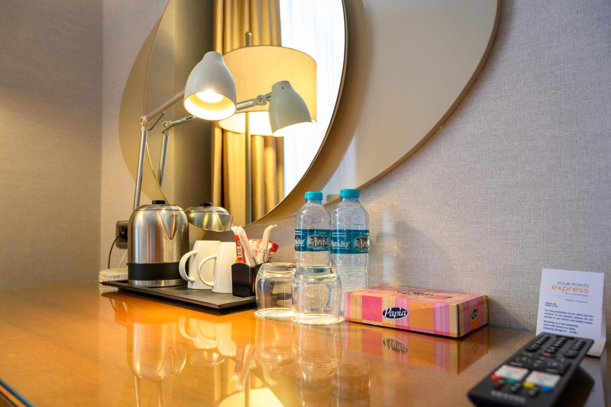 Four Points Flex By Sheraton Istanbul Taksim Square Buitenkant foto