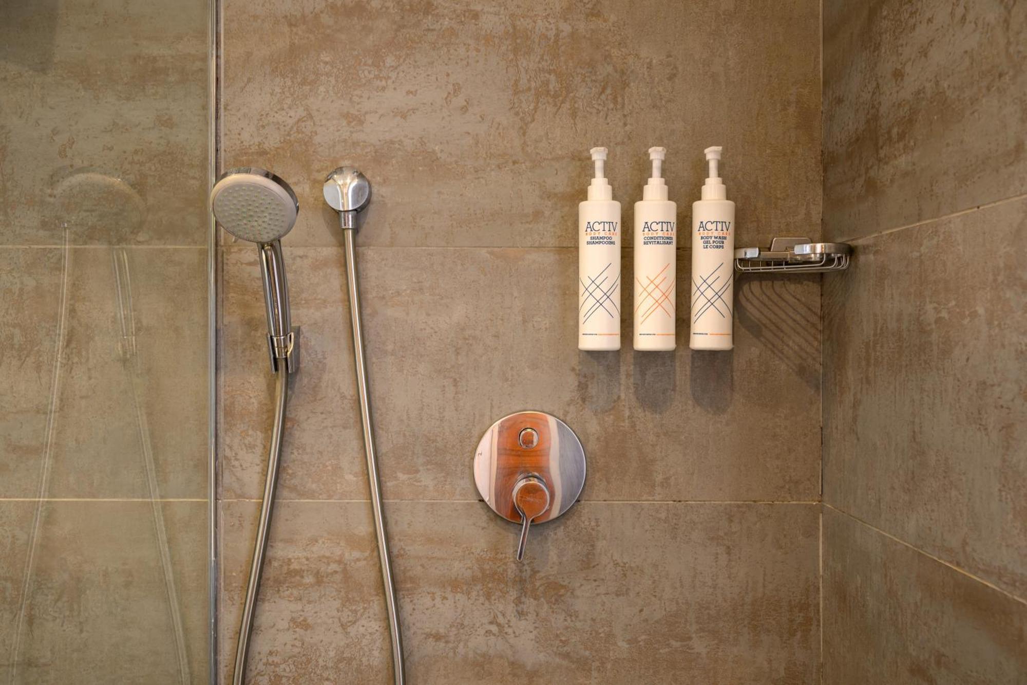 Four Points Flex By Sheraton Istanbul Taksim Square Buitenkant foto