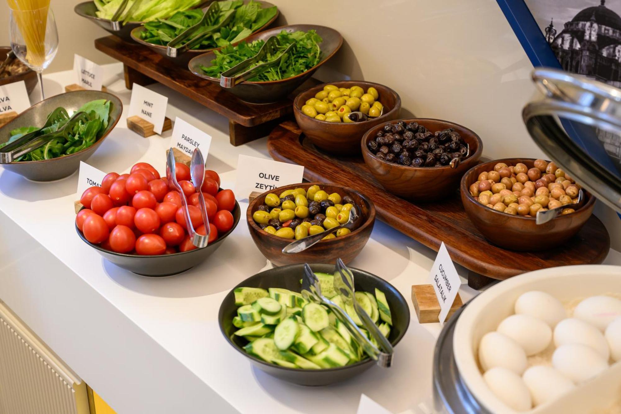 Four Points Flex By Sheraton Istanbul Taksim Square Buitenkant foto