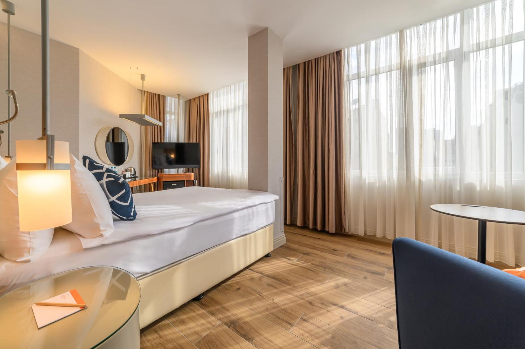 Four Points Flex By Sheraton Istanbul Taksim Square Buitenkant foto